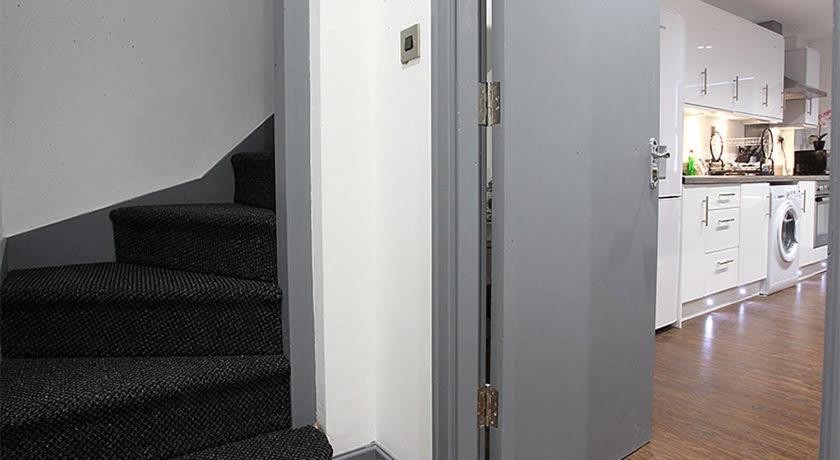 Lewis Apartment 1 Northern Quarter Sleeps Upto 4 Манчестер Экстерьер фото